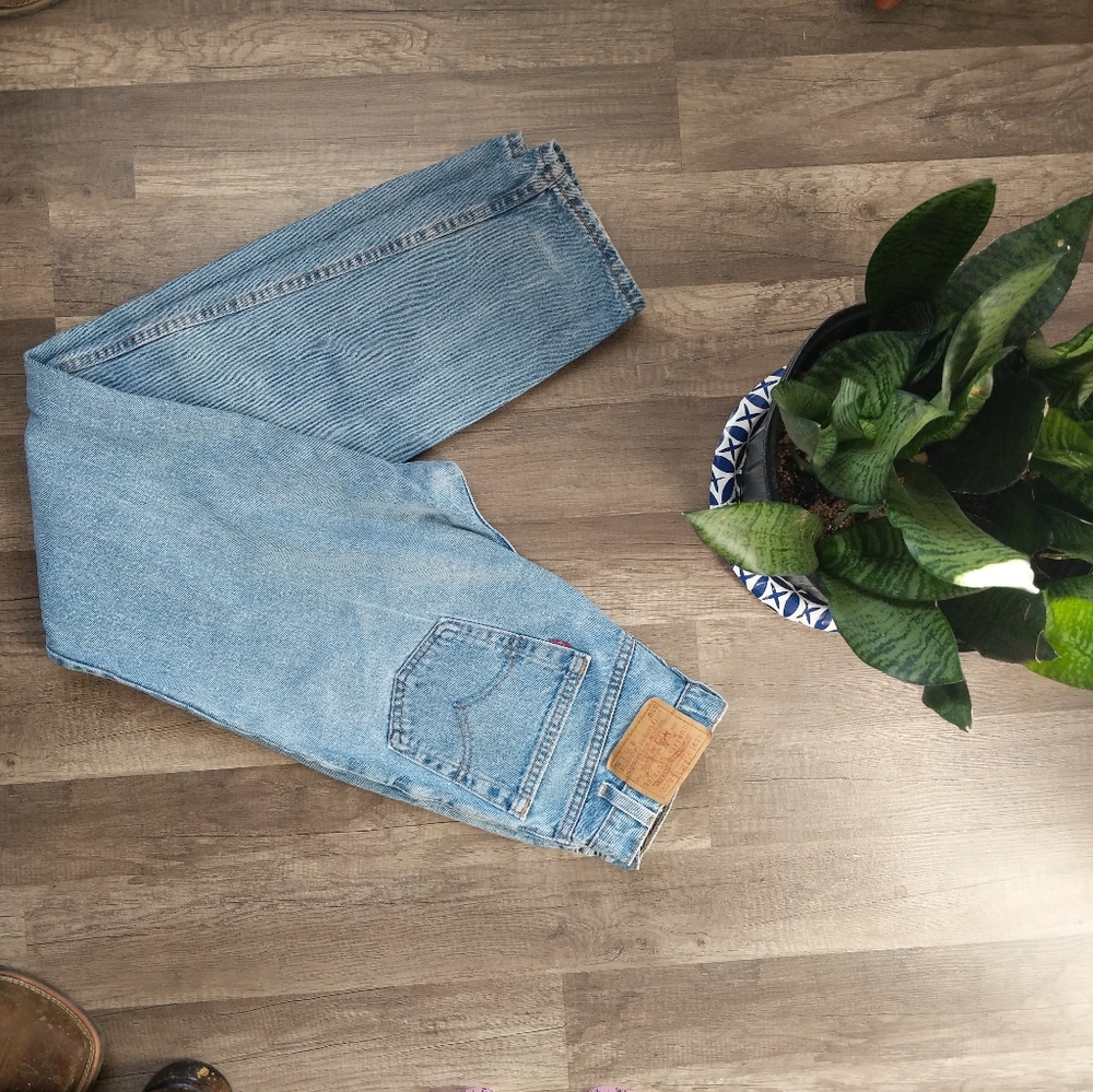 Vintage Levi's 550 high waist jeans USA made